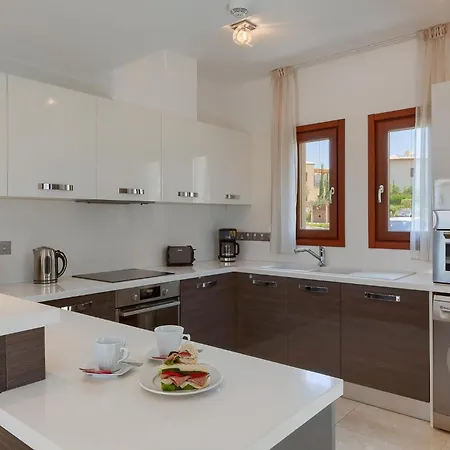 Aphrodite Hills Elite Villas Elite Junior Villa Aj06 Private Pool Hot Tub 2 Bedrooms Papho Paphos Exterior photo